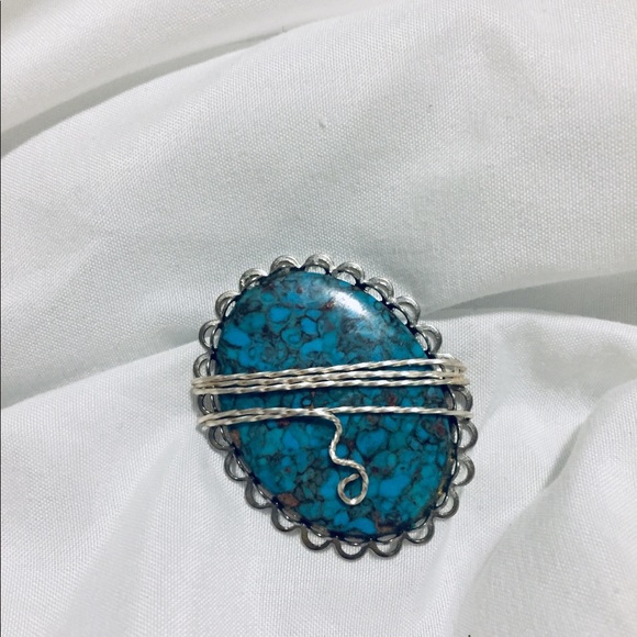 Blue Stone Pendant - Picture 2 of 3